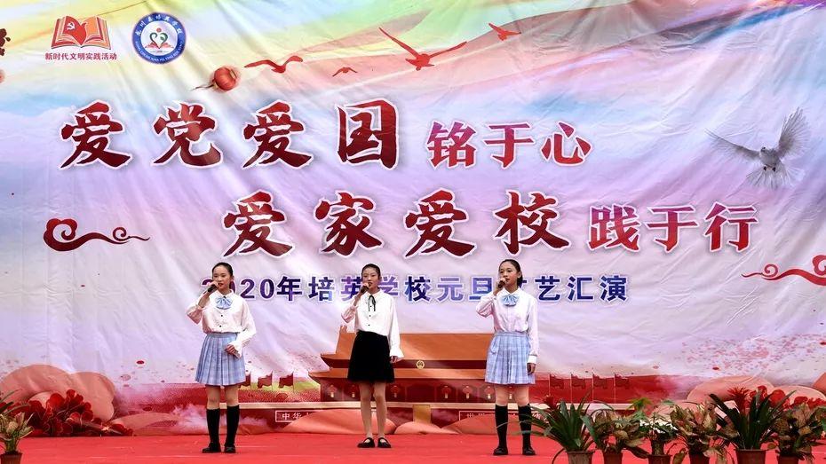 “最美”何以十二载心心相传